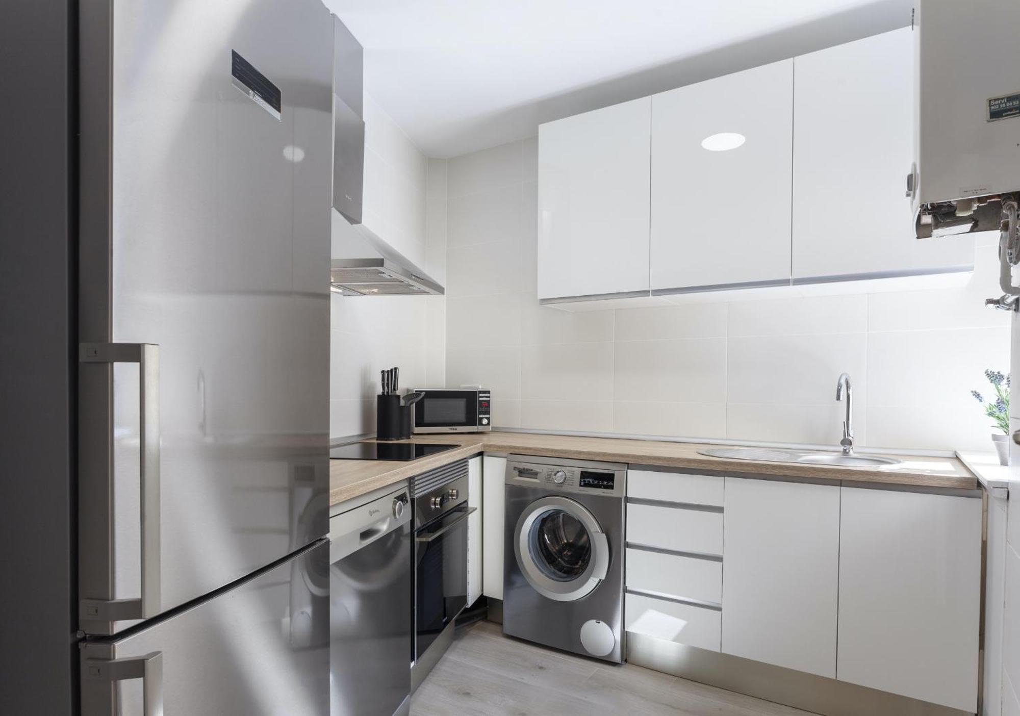 Artes Exclusive En Madrid Appartement Buitenkant foto